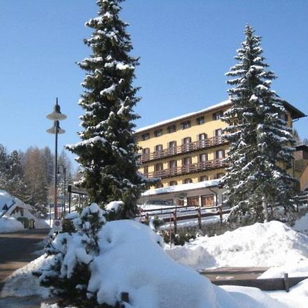 Life Hotels Des Alpes Folgaria Exterior foto